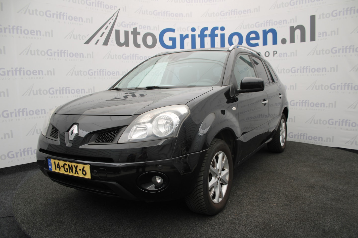 Renault Koleos - 2.5 Dynamique Pack nette SUV met trekhaak - AutoWereld.nl