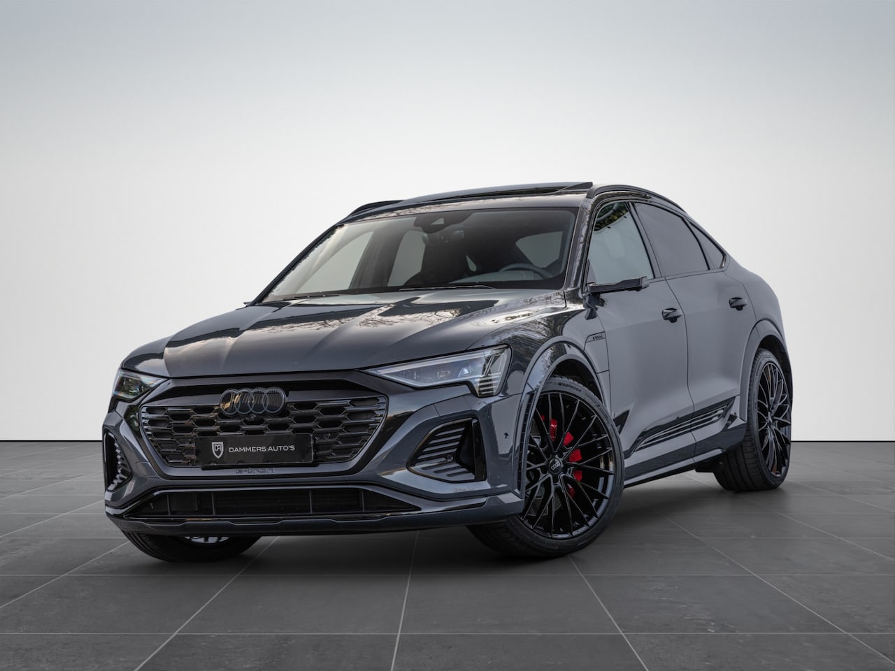Audi Q8 Sportback e-tron - SQ8 504pk Quattro Pano S-stoelen B&O ACC Trekhaak - AutoWereld.nl