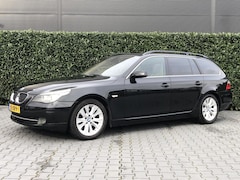 BMW 5-serie Touring - 530i, PANORAMADAK, CRUISE CONTROL, AIRCO, STOELVERWARMING, NAVIGATIE, LEDER, CAMERA, HUD,