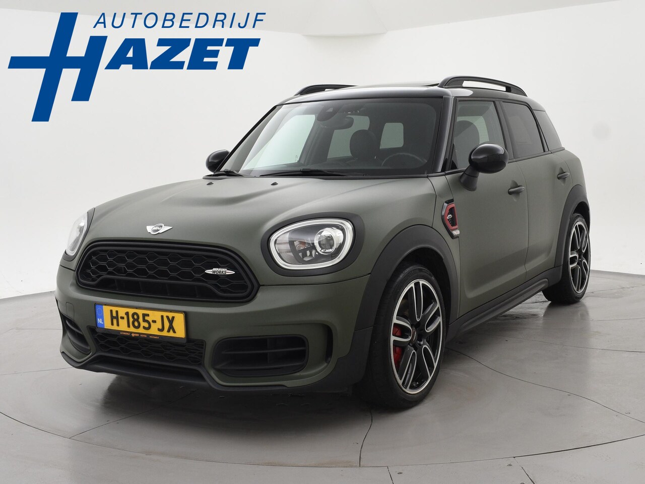 MINI Countryman - Mini JCW 2.0 JOHN COOPER WORKS 231 PK ALL4 AUT. MAT GROEN + PANORAMA | CAMERA | HEAD-UP | - AutoWereld.nl