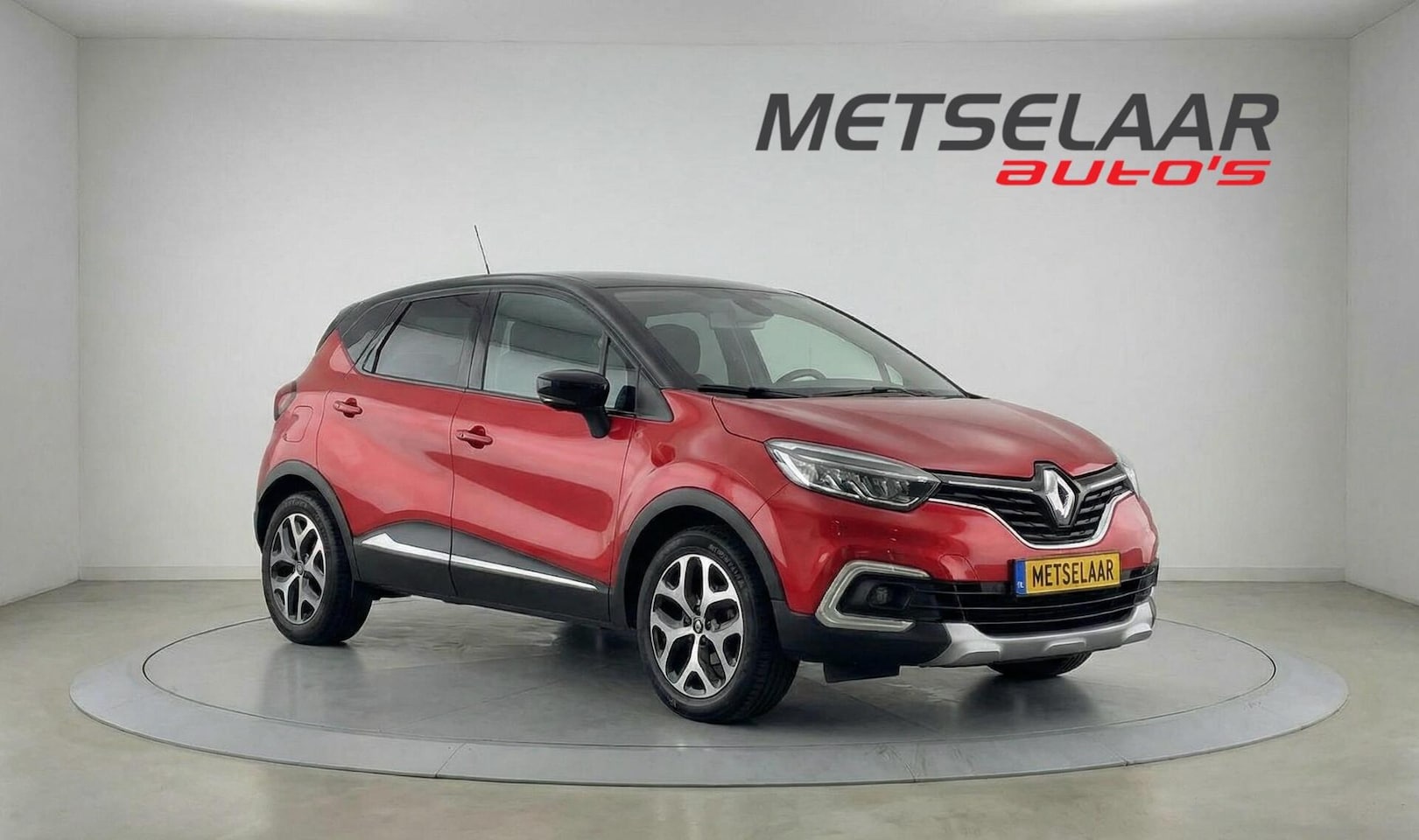 Renault Captur - 1.3 TCe ✅ Climatecontrol ✅ Navigatie ✅ stoelverwarming - AutoWereld.nl