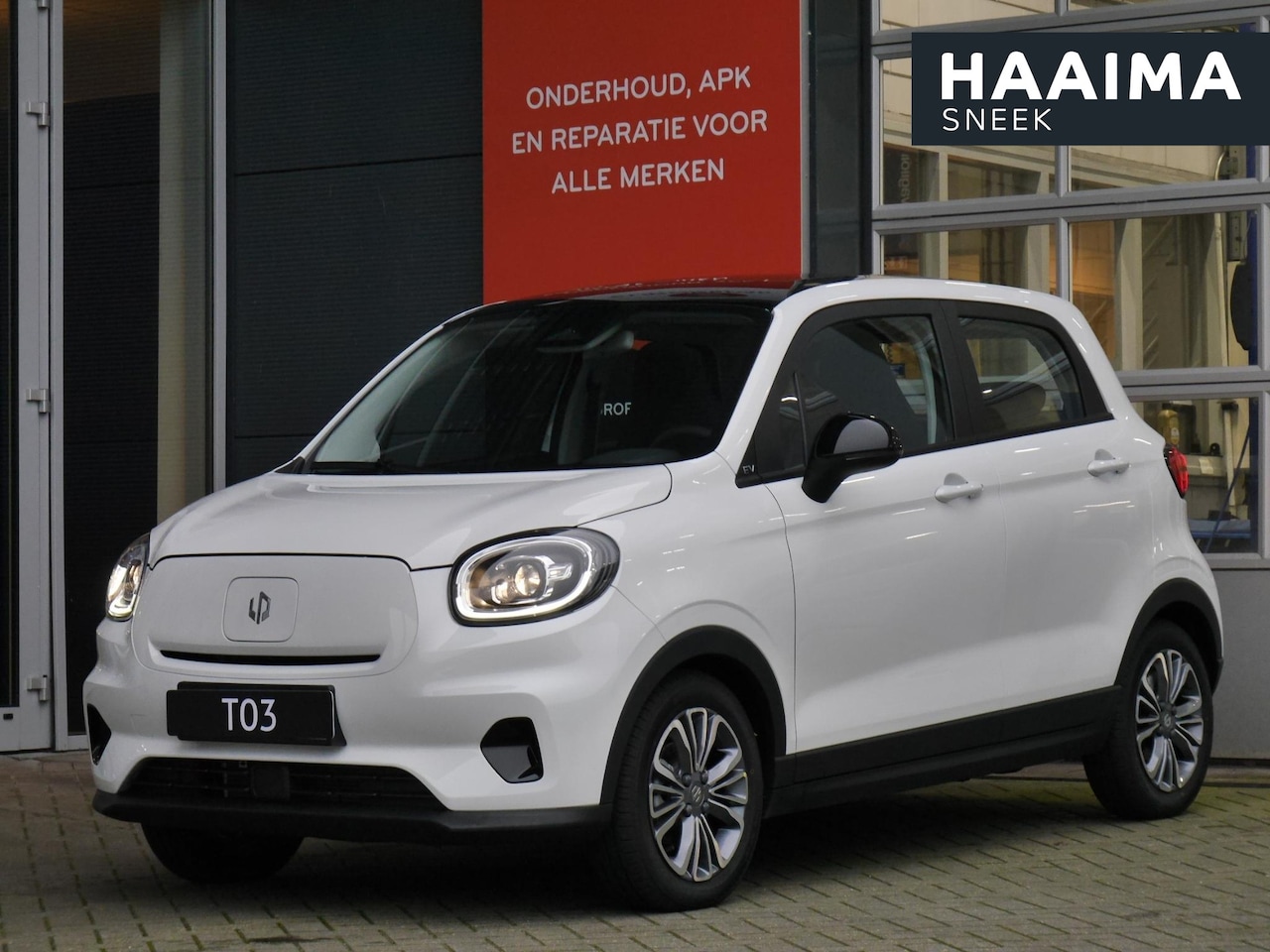 Leapmotor T03 - Design 37.3 kWh | Nieuw | Snel leverbaar | Camera | Panoramadak | Adaptive cruise control - AutoWereld.nl