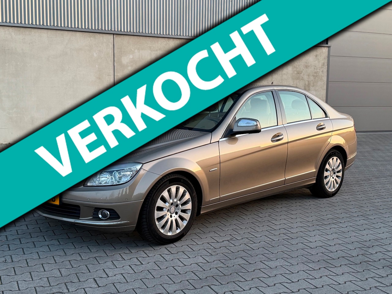 Mercedes-Benz C-klasse - 220 CDI Elegance NAP+GROOT NAVIGATIE+AUTOMAAT+PDC V/A+CRUISE CONTROL+2 SLEUTELS+APK 2027 - AutoWereld.nl