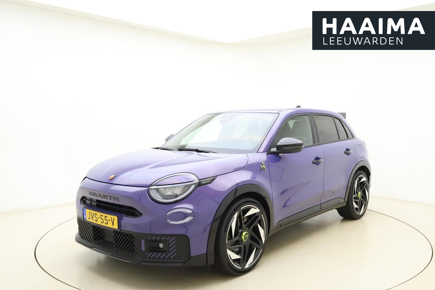 Abarth 600e - Abarth Scorpionissima 54 kWh | Sabelt kuipstoelen | Sper differentieel | Sound Box | 20'' - AutoWereld.nl