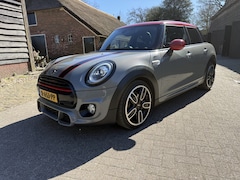 MINI Cooper - 1.5 Chili.JCW pakket Facelift , Leer, Pano, LED. Super mooi