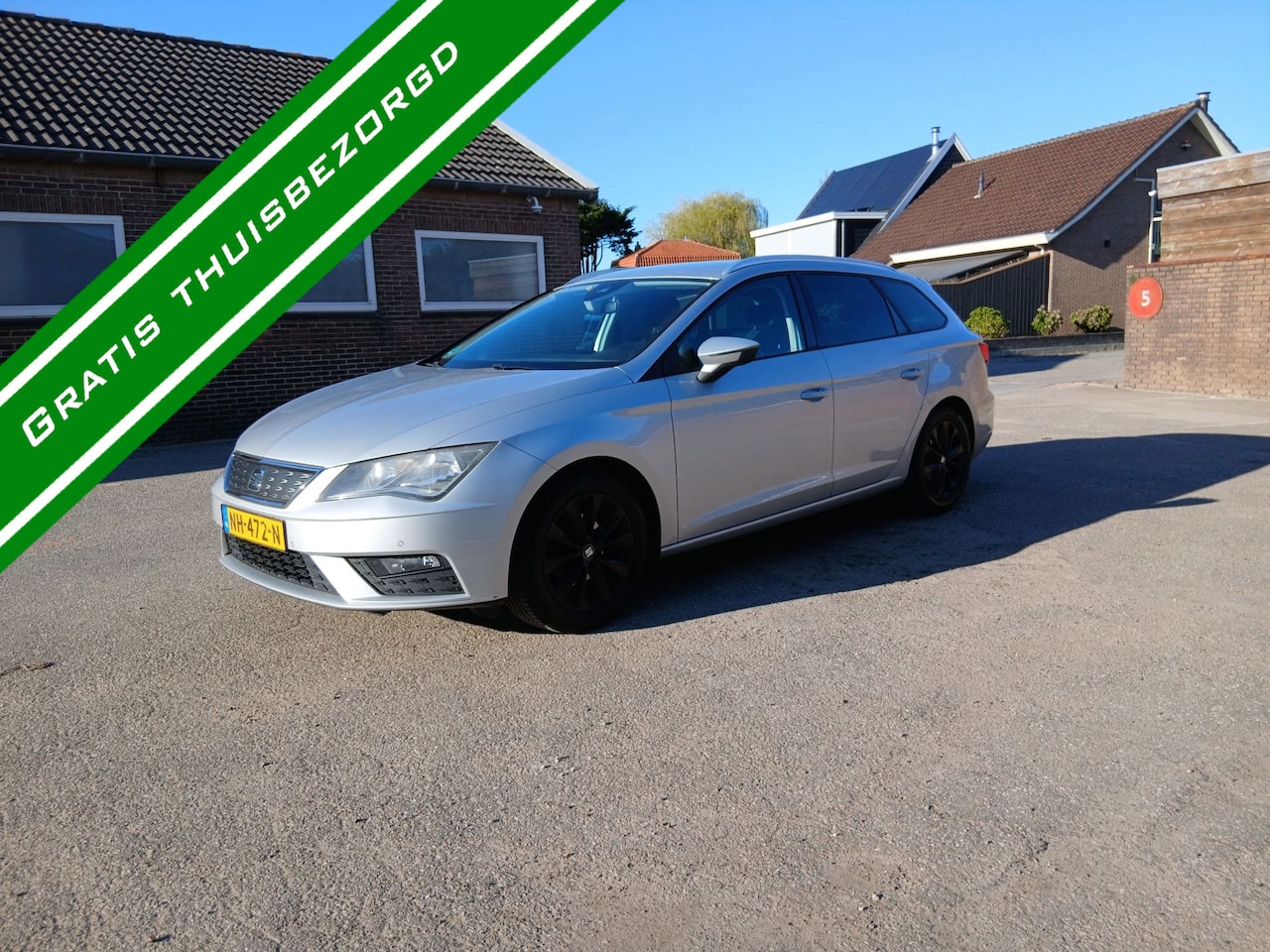 SEAT Leon ST - 1.0 TSi Automaat - Keyless - Carplay - Stoelverwarming - NW APK - NAP! - AutoWereld.nl