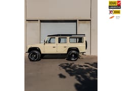 Land Rover Defender 110 - 2.5 1991 Fully restored – delivered in as-new condition – available on request