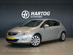 Opel Astra - 1.4 Turbo Cosmo + TREKHAAK / SENSOREN / CLIMATE CONTROL