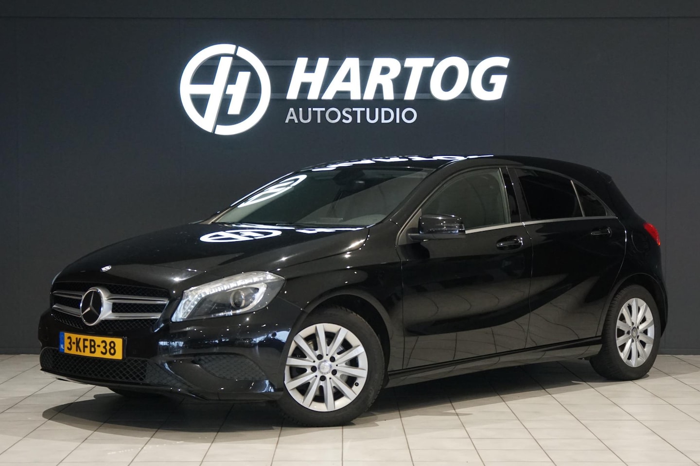 Mercedes-Benz A-klasse - 200 CDI Ambition 136PK + XENON / NAVI / PARKEERSENSOREN - AutoWereld.nl