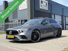 Mercedes-Benz A-klasse - 180 AMG|Pano|Ambient Lights|Night|Camera|CarPlay|Etc
