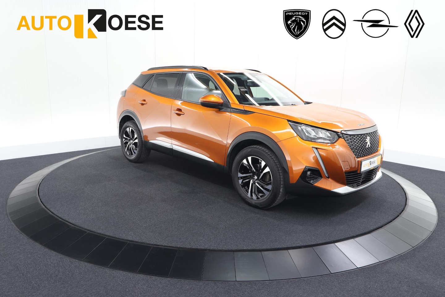 Peugeot 2008 - PureTech 130 EAT8 Allure | Allseason Banden | Camera | Navigatie | Parkeersensoren - AutoWereld.nl