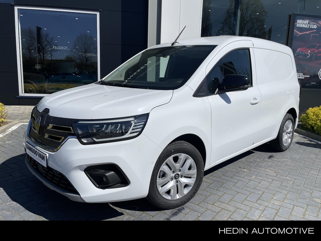 Renault Kangoo E-Tech - Extra L1 44 kWh | Trekhaak | houten laadvloer en zijwandbekleding| geen rearview | mc 9357 - AutoWereld.nl