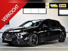 Mercedes-Benz A-klasse - 180 AMG Line | Panoramadak | Night | 19 inch | Sfeerverlichting | Apple Carplay | NL auto