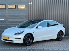 Tesla Model 3 - Standard RWD Plus 60 kWh|TREKHAAK|