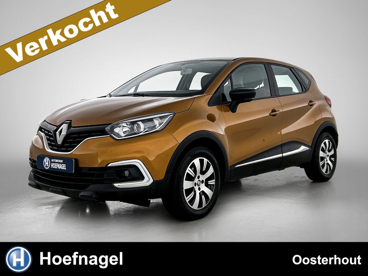 Renault Captur - 0.9 TCe Intens | Cruise control | Airco | Stoelverwarming | Parkeersensoren achter | Trekh - AutoWereld.nl