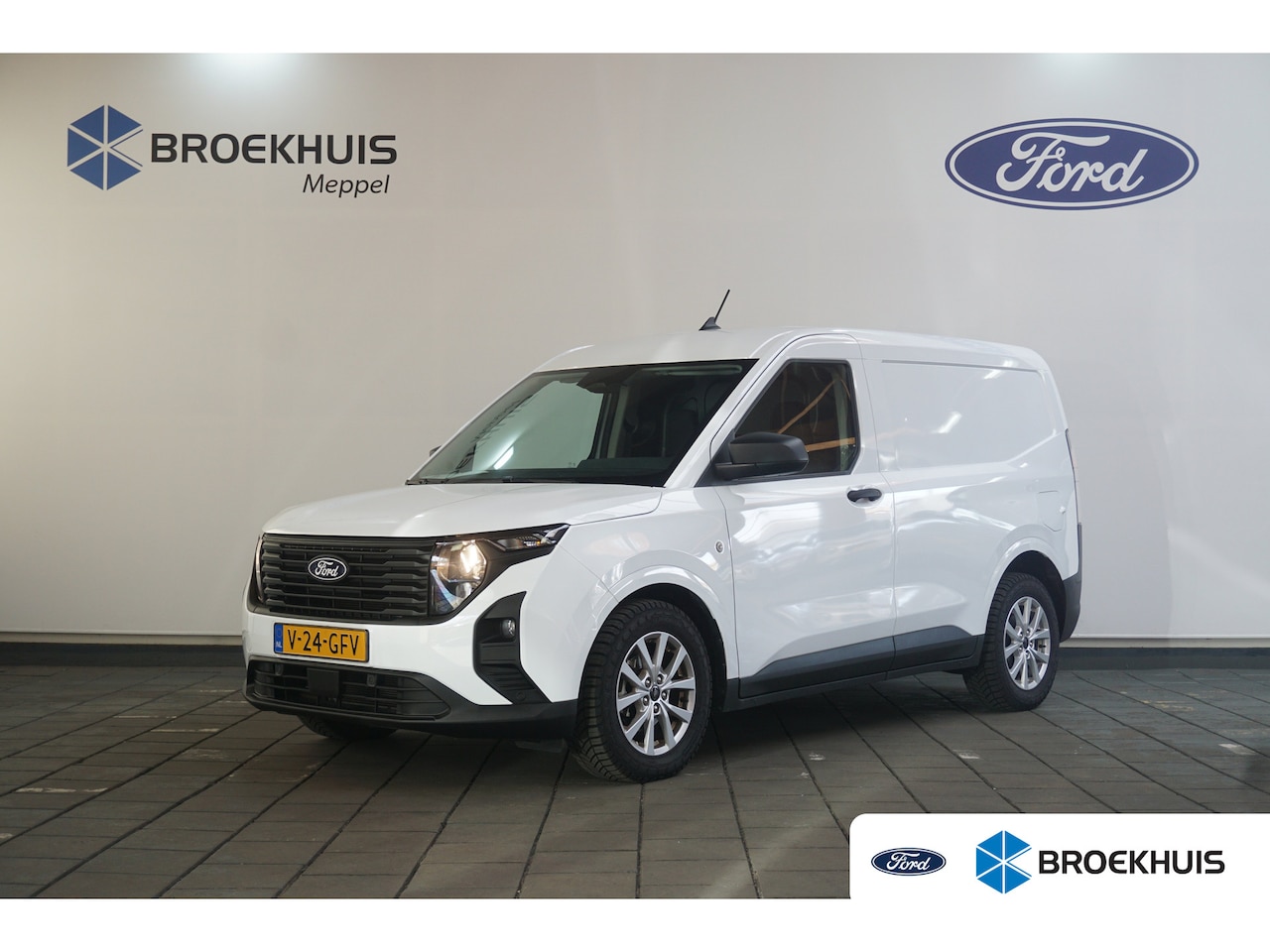Ford Transit Courier - 1.5 EcoBlue Trend All-seasonbanden | Winter Pakket | Achteruitrijcamera | Cruise control | - AutoWereld.nl