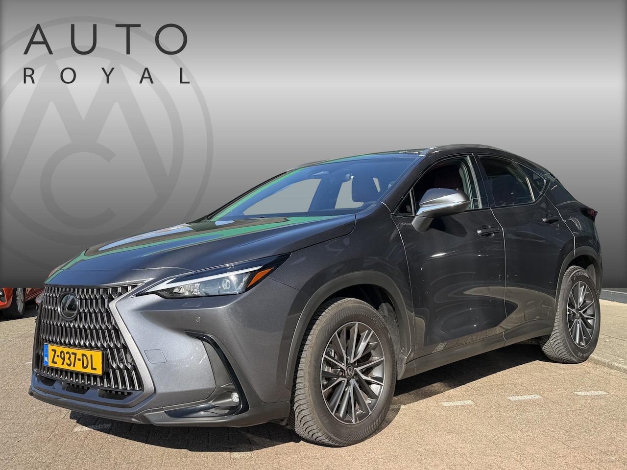 Lexus NX - 350h AWD Luxury Line | LEDER | CAMERA | LED LAMPEN | ADAPTIEVE CRUISE | DODEHOEK DETECTIE - AutoWereld.nl