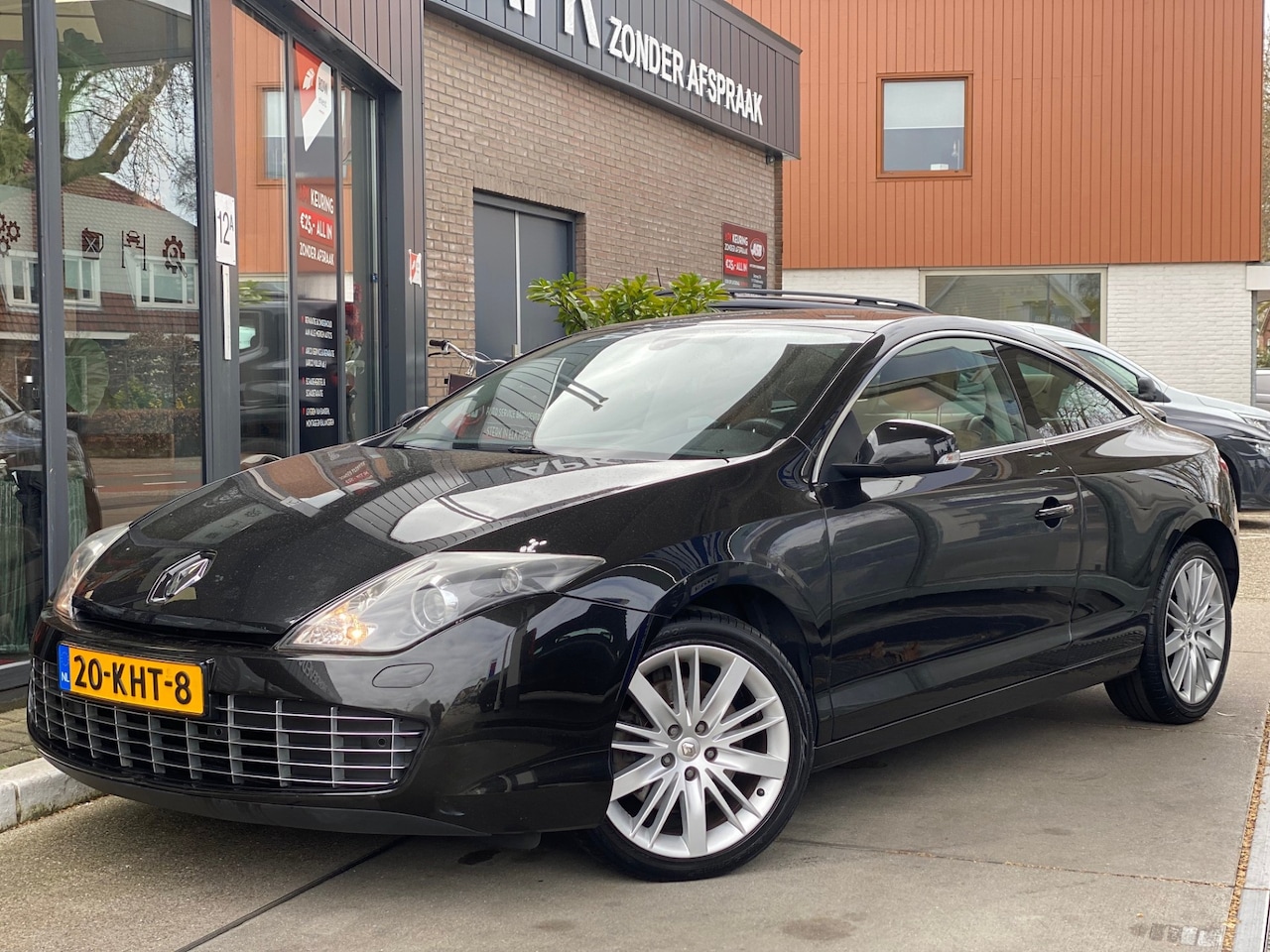 Renault Laguna Coupé - 2.0 16V T GT 2.0 16V T GT - AutoWereld.nl
