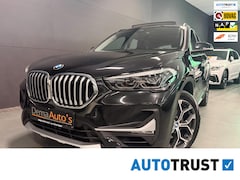 BMW X1 - SDrive18i Executive Edition PANO/LEDER/H-UP/NAVI/SFEERVERL/LED/PDC/CRUISE///