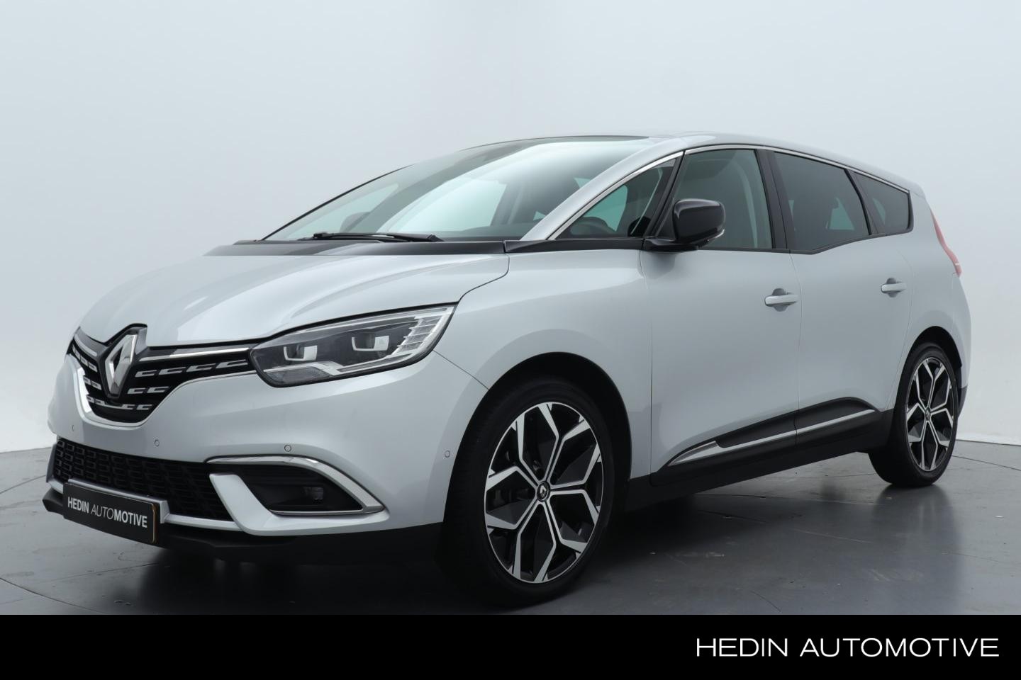 Renault Grand Scénic - TCe 140 Techno 7 persoons | Trekhaak - AutoWereld.nl