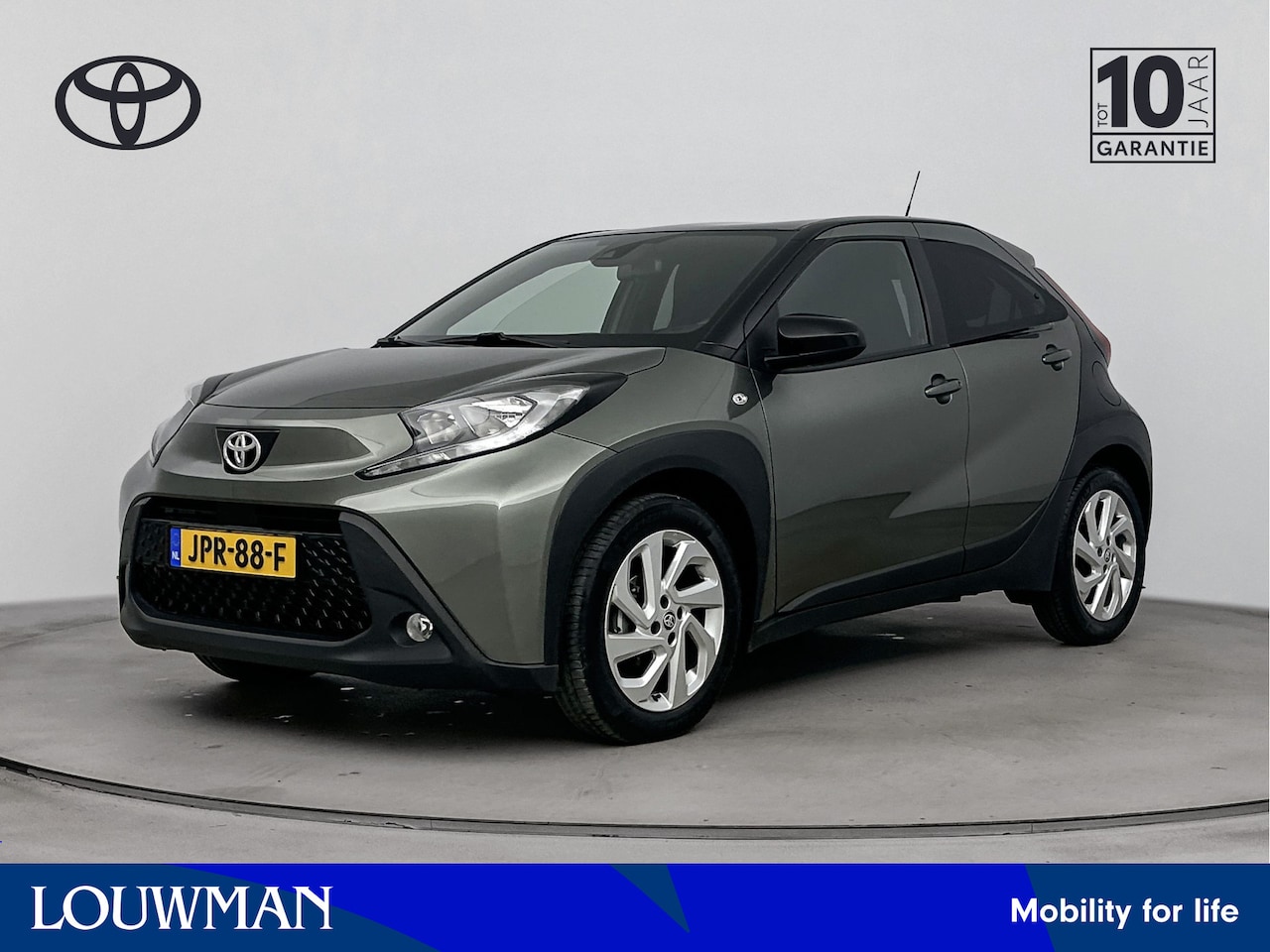 Toyota Aygo X - 1.0 VVT-i S-CVT Automaat First | Achteruitrijcamera | Apple Carplay / Android Auto | - AutoWereld.nl