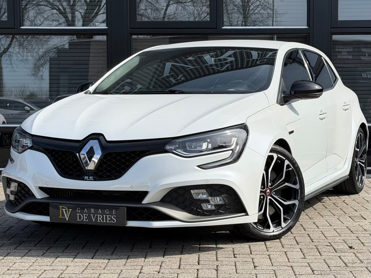 Renault Mégane - 1.8 TCe RS 310pk Downpipe Bose Parelmoer Full Option Garantie - AutoWereld.nl