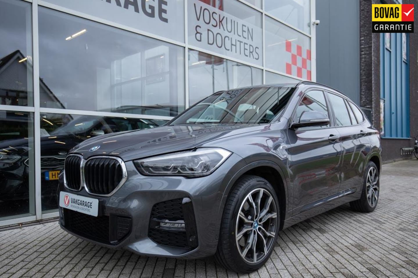 BMW X1 - XDrive25e PHEV M Sport 245PK Panoramadak - AutoWereld.nl