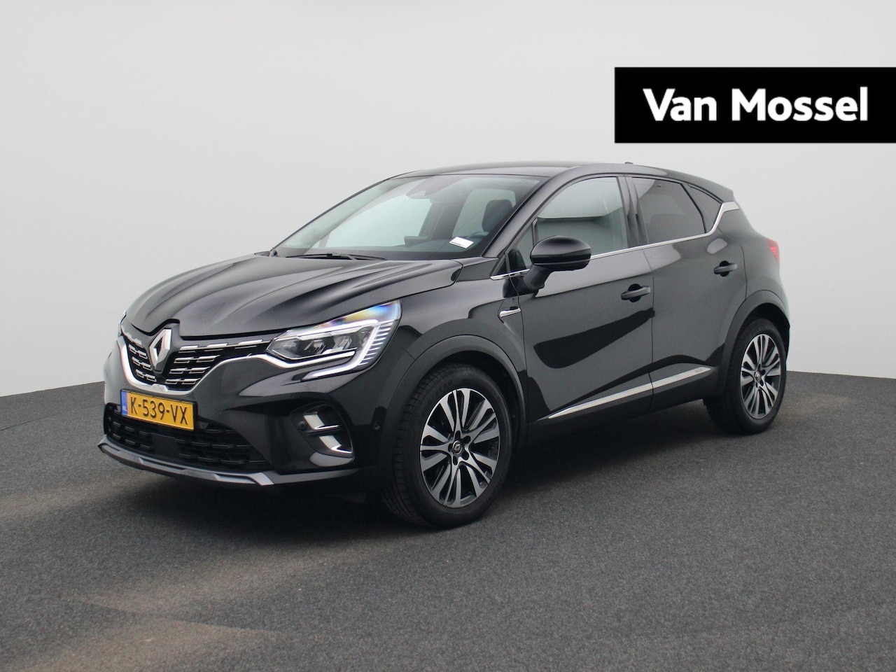 Renault Captur - 1.3 TCe 140 Initiale Paris | Automaat | Leder | Navigatie | Stoel verwarming | Apple carpl - AutoWereld.nl