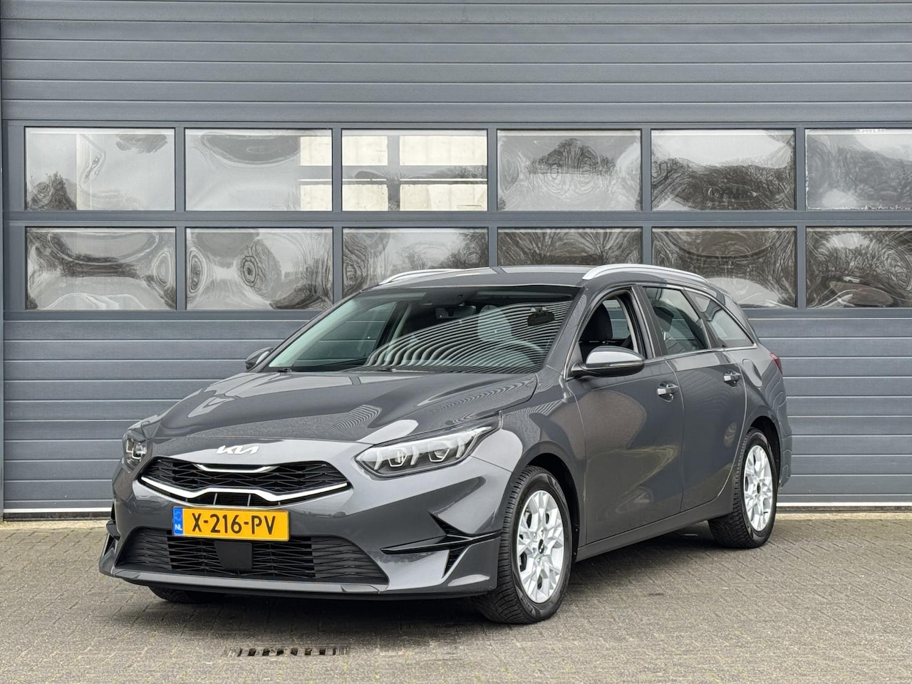 Kia Cee'd Sportswagon - CEED 1.0 T-GDI DYNAMICLINE I APPLE CARPLAY I P-CAMERA I CLIMATE CONTROL I ADAPTIVE CRUISE - AutoWereld.nl