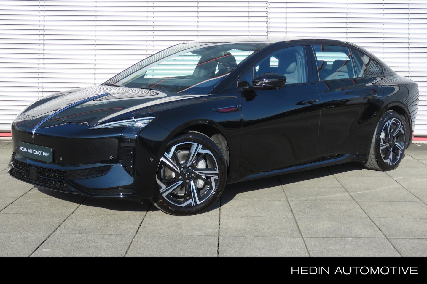 Hongqi EH7 - Long Range Launch Edition 111 kWh | 655 WLTP Actieradius | 250 KWh Snel laden - AutoWereld.nl