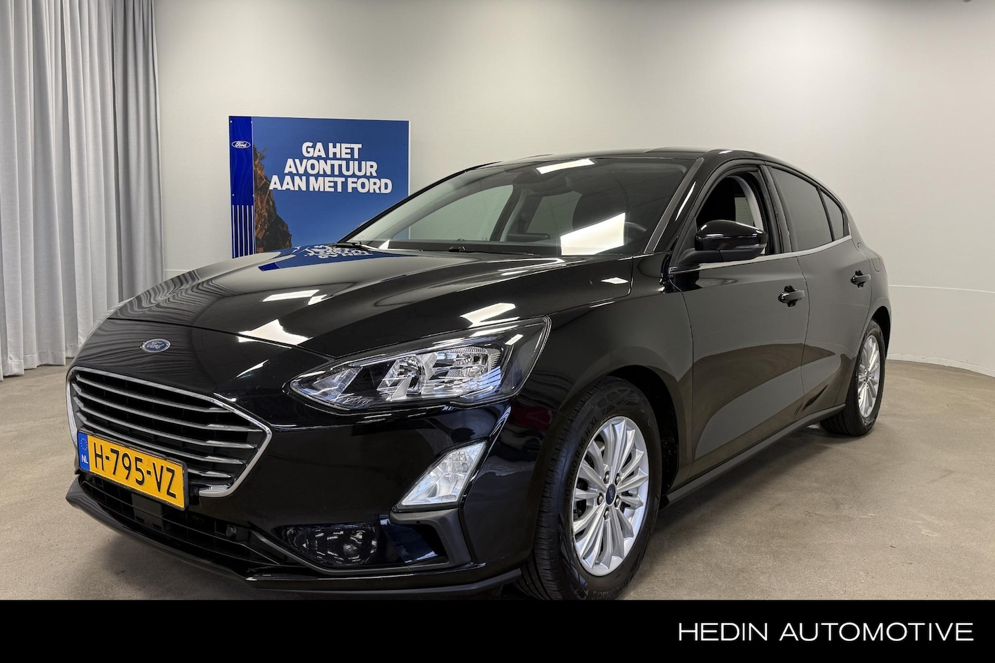 Ford Focus - 1.0 EcoBoost Titanium Business | Winter Pack | Navi | Parkeersensoren | Car Play/Android A - AutoWereld.nl
