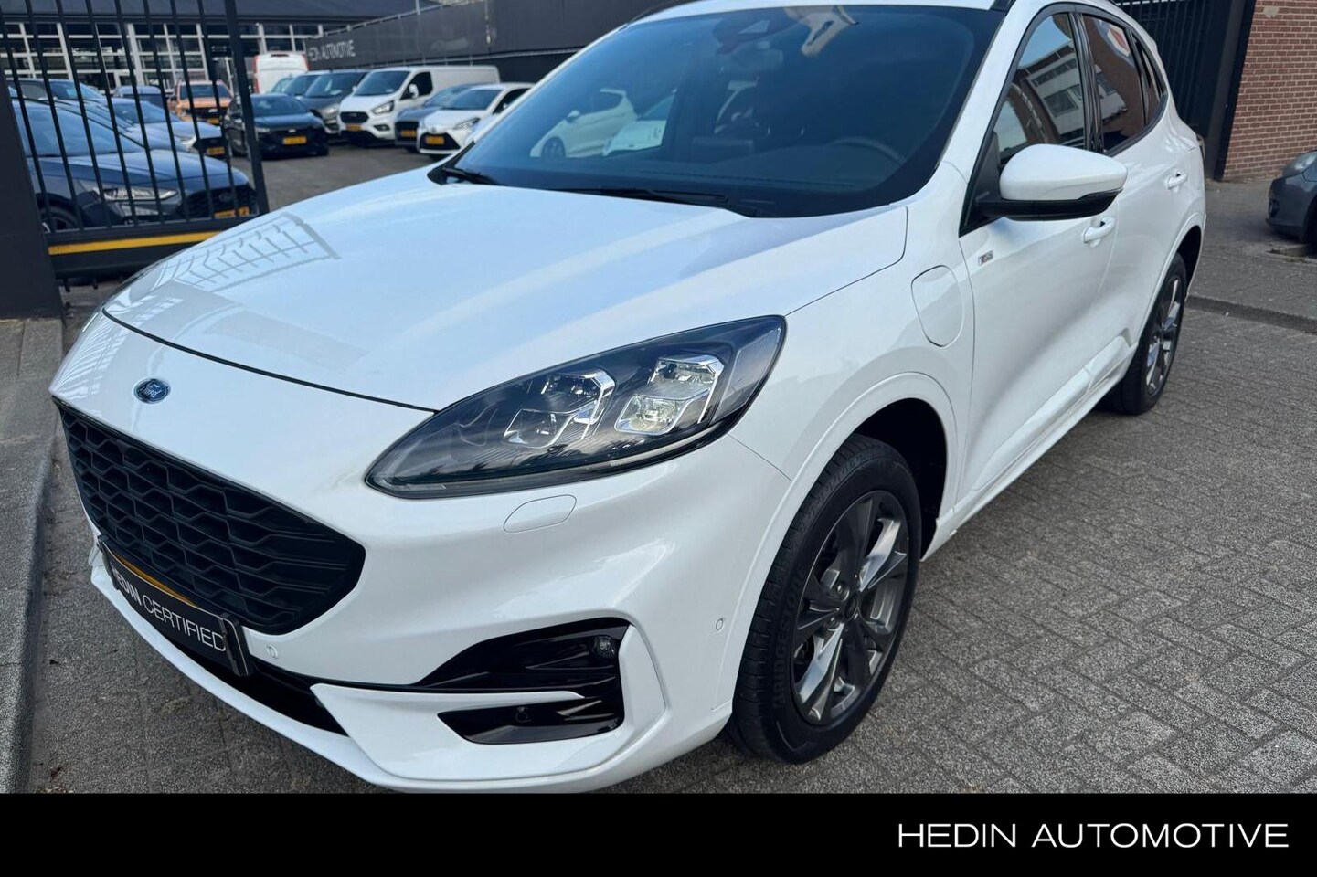 Ford Kuga - 2.5 PHEV ST-Line X | Winter Pack | Driver Assistance Pack - AutoWereld.nl