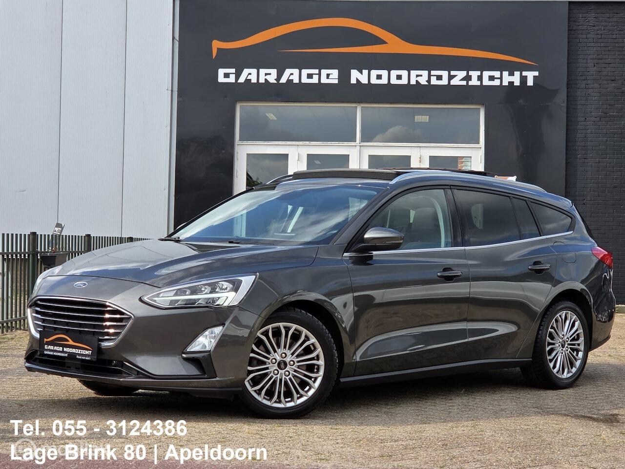 Ford Focus Wagon - 1.0 EcoBoost Titanium Business PANORAMADAK|NAVIGATIE|CRUISE CONTROL|CAMERA|KEY LESSGO|BANG - AutoWereld.nl