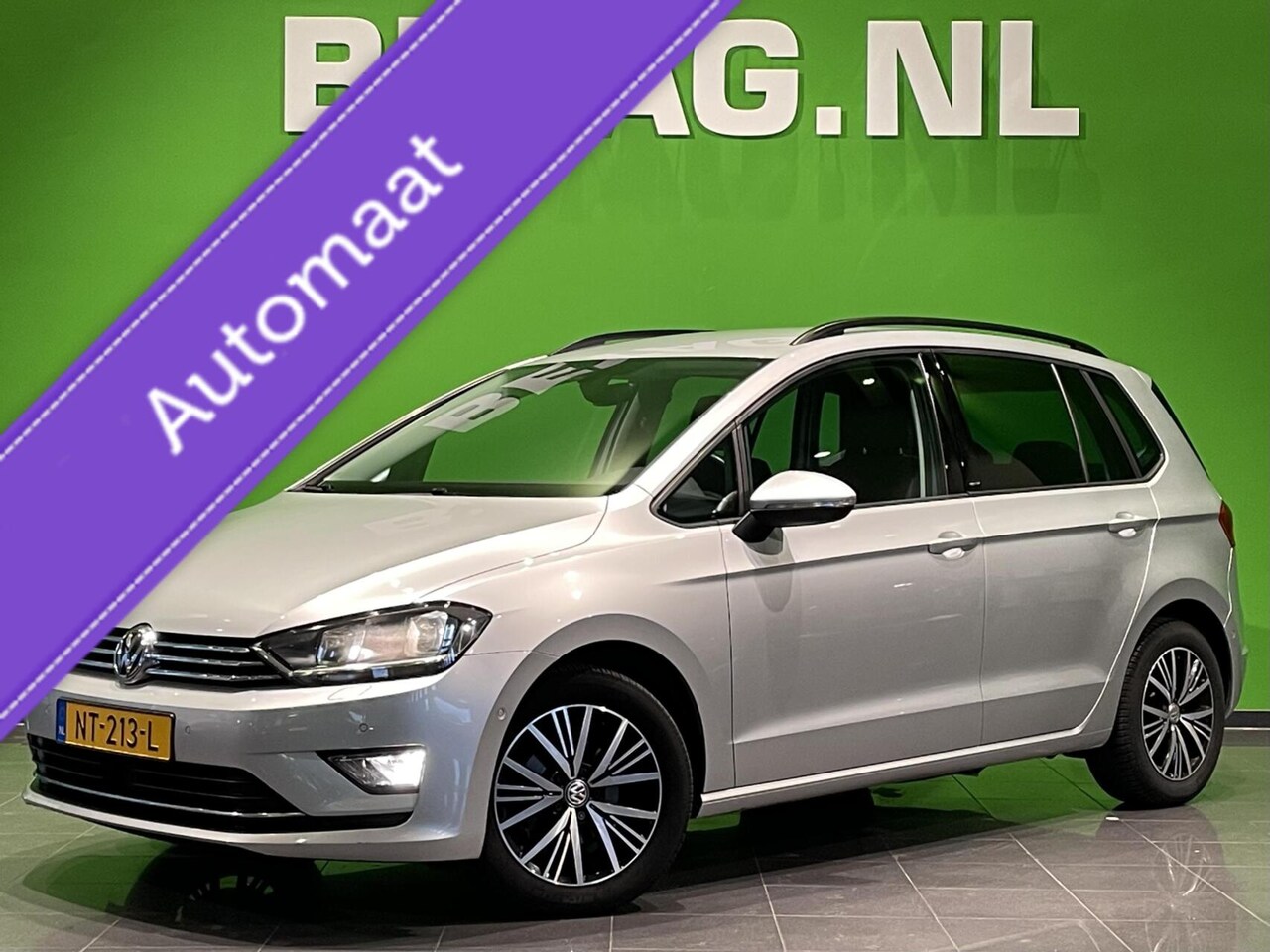 Volkswagen Golf Sportsvan - 1.2 TSI Highline | Camera | Stoelverwarming | - AutoWereld.nl