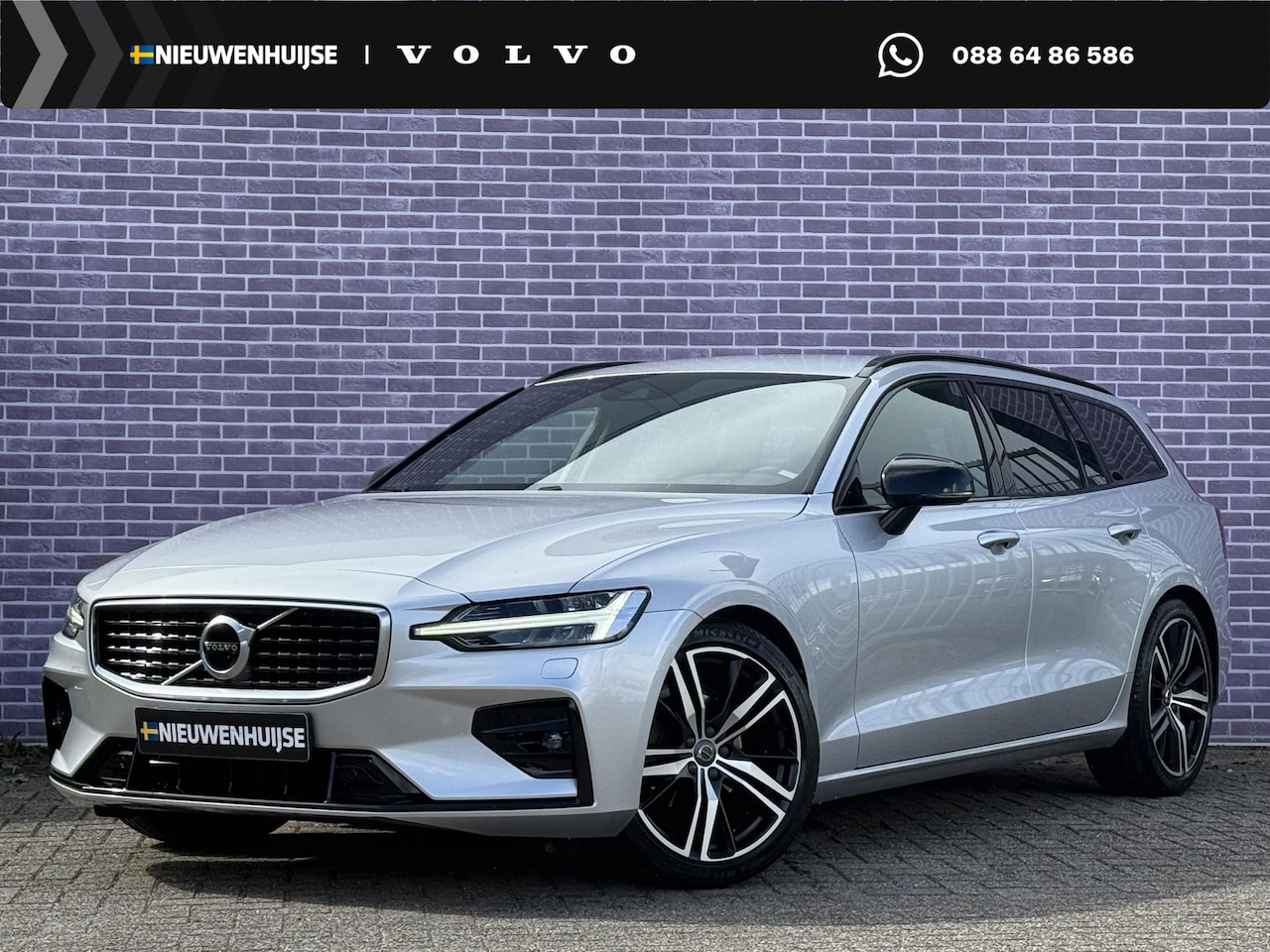 Volvo V60 - 2.0 T4 R-Design | Standkachel | Volvo on Call | Stoelverwarming V+A | Stuurverwarming | DA - AutoWereld.nl