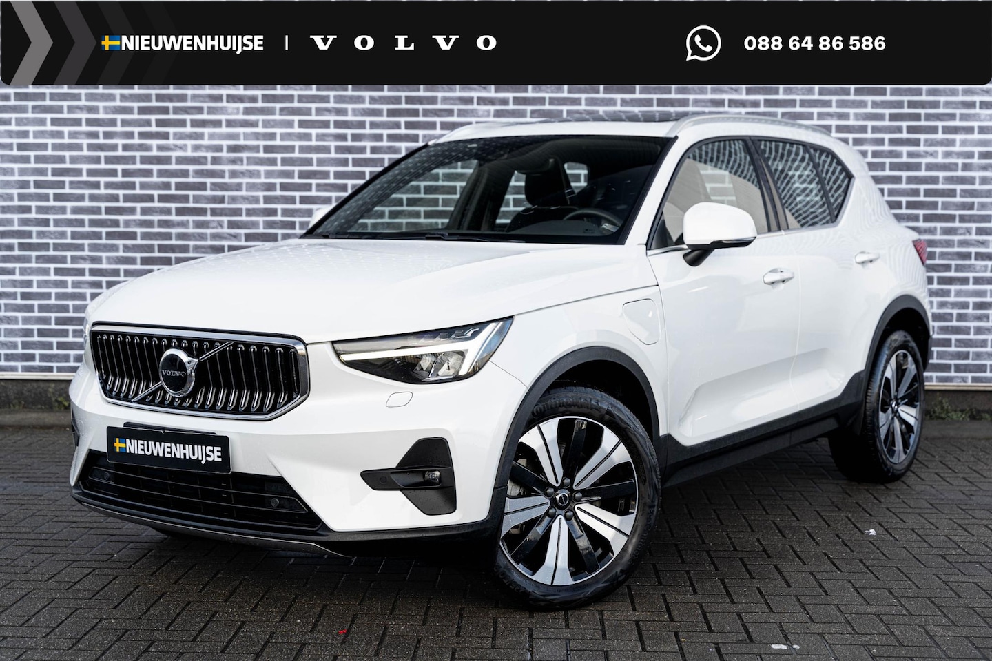 Volvo XC40 - Plug-in Hybrid T4 Ultimate Bright | Facelift | Navigatie | Panoramadak | Stoel-/Stuurverwa - AutoWereld.nl