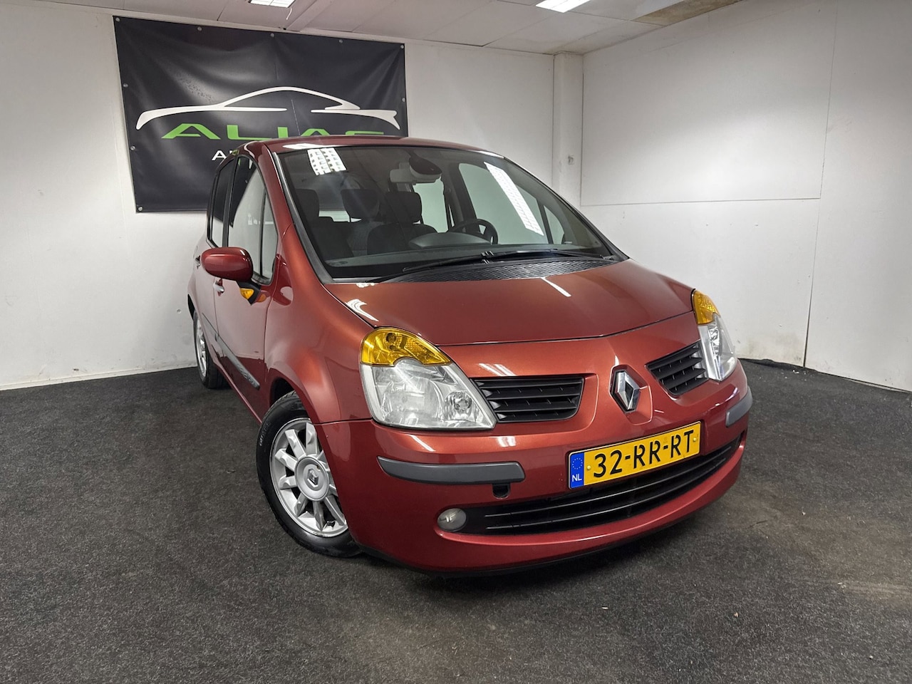 Renault Modus - Renault Modus 1.4-16V Privilège Luxe - Airco - APK 2027 - AutoWereld.nl