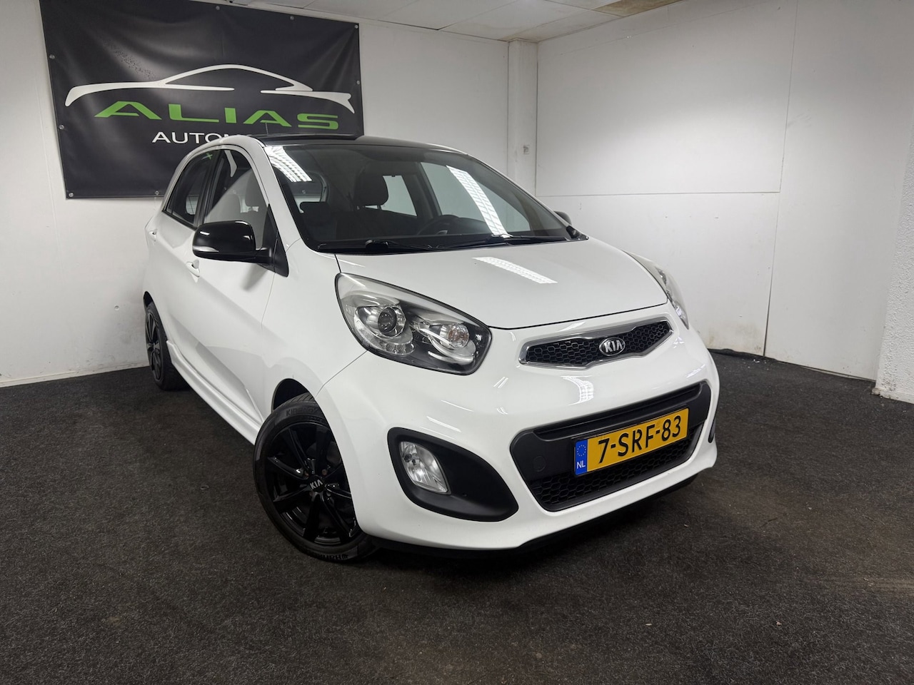 Kia Picanto - Kia Picanto 1.0 CVVT ISG Plus Pack - Airco - APK 2027 - AUX - USB - AutoWereld.nl