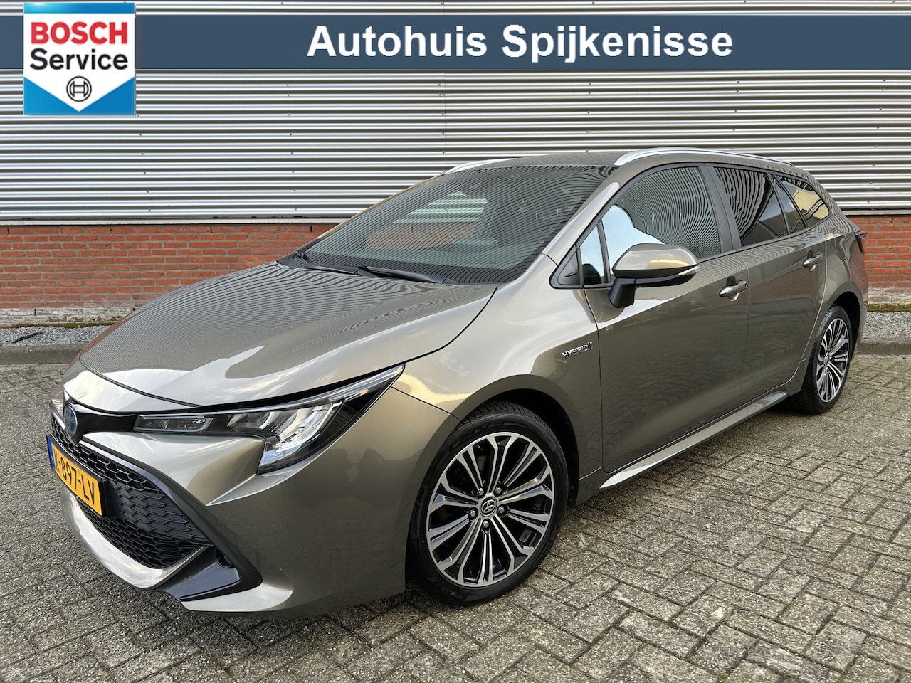 Toyota Corolla Touring Sports - 1.8 Hybrid Business Plus | 1e Eigenaar | Keyless entry | Trekhaak | Stoelverwarming | Lane - AutoWereld.nl