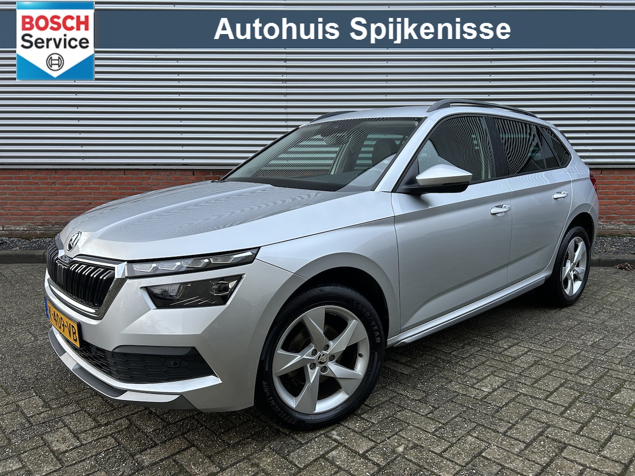 Skoda Kamiq - 1.5 TSI ACT Business Edition | Dealer onderhouden | Automaat | Trekhaak | Stoelverwarming - AutoWereld.nl