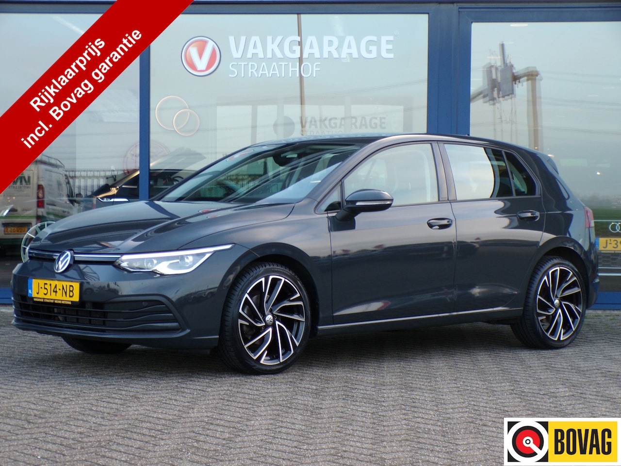 Volkswagen Golf - 1.5 TSI Life Business Full LED / ErgoActive / Carplay + Android Auto / Virtual Cockpit / 1 - AutoWereld.nl