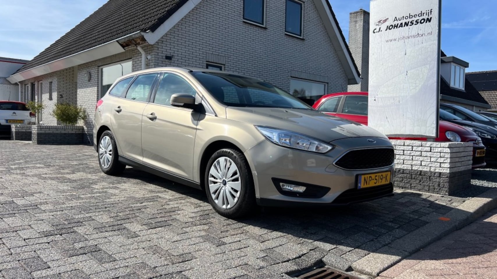 Ford Focus Wagon - 1.5 TDCI Lease Edition wagon 1.5 TDCI Lease Edition - AutoWereld.nl
