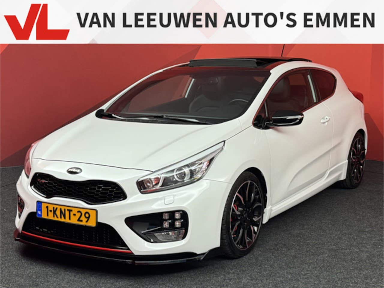Kia Pro cee'd - 1.6 GT First Edition Uniek 1 van de 500 | Camera | NAP! | APK 20-01-2027 | - AutoWereld.nl