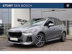 BMW 2-serie Active Tourer - 225e xDrive High Executive M Sport Automaat / Panoramadak / Trekhaak / Sportstoelen / M Ad