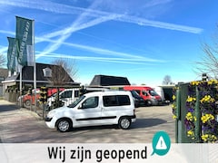 Peugeot Partner MPV - 1.4 XT Benzine 5 Persoons Bank Neerklapbaar