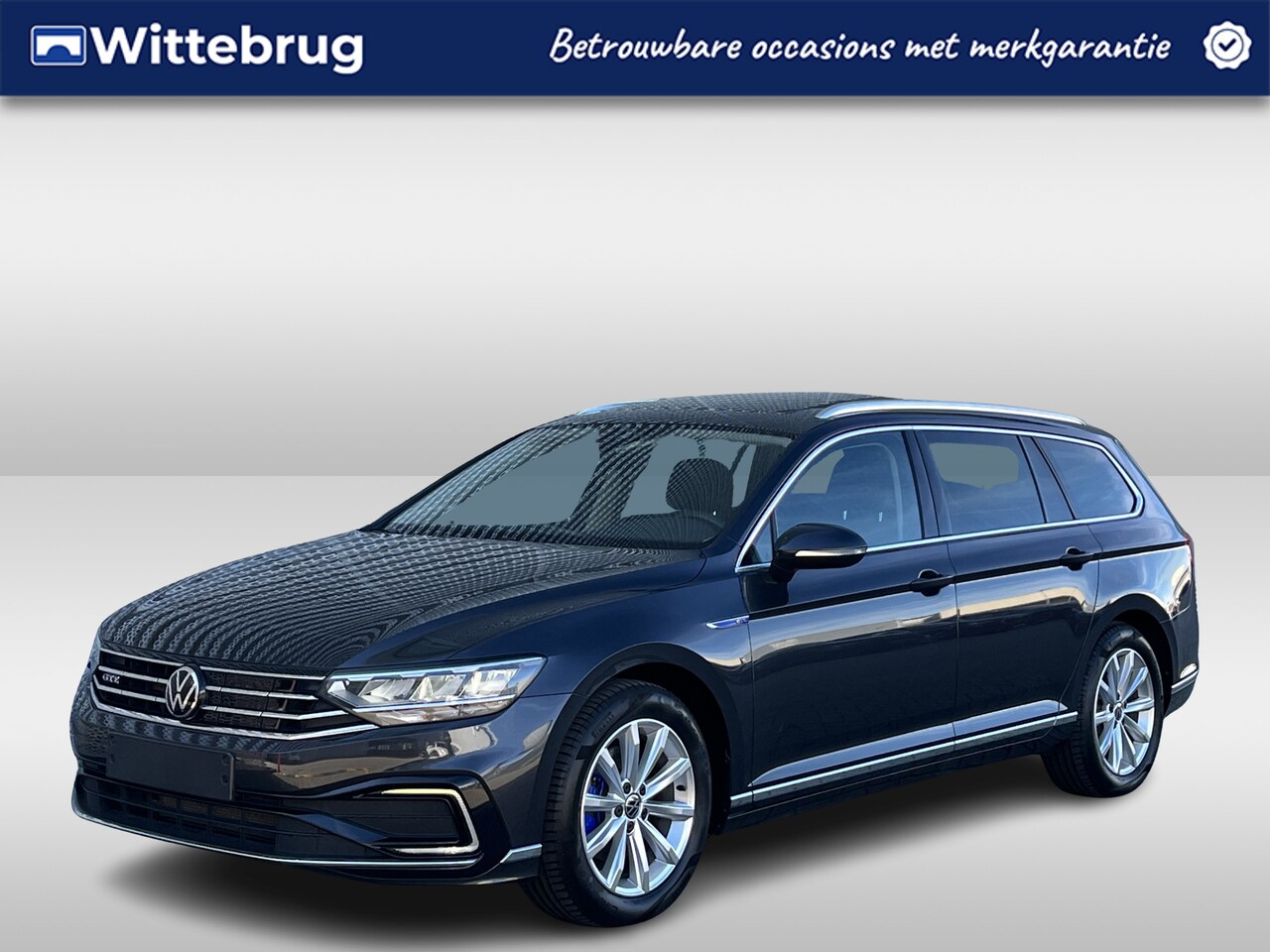 Volkswagen Passat Variant - 1.4 TSI PHEV 218PK GTE Business / Panoramadak / Zwenkbare Trekhaak / LED / Achteruitrijcam - AutoWereld.nl