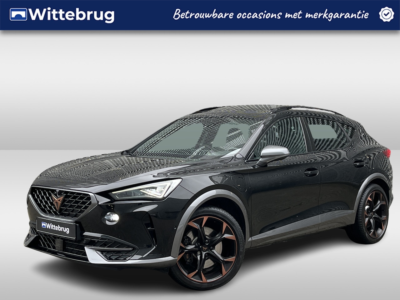 CUPRA Formentor - 1.4 e-Hybrid 245PK DSG VZ Performance / Panoramadak / Supersport Stuur / Memory Seat / Zwe - AutoWereld.nl