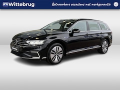Volkswagen Passat Variant - 1.4 TSI 218pk DSG PHEV GTE Business / Achteruitrij camera / Stoelverwarming voor / Parkeer