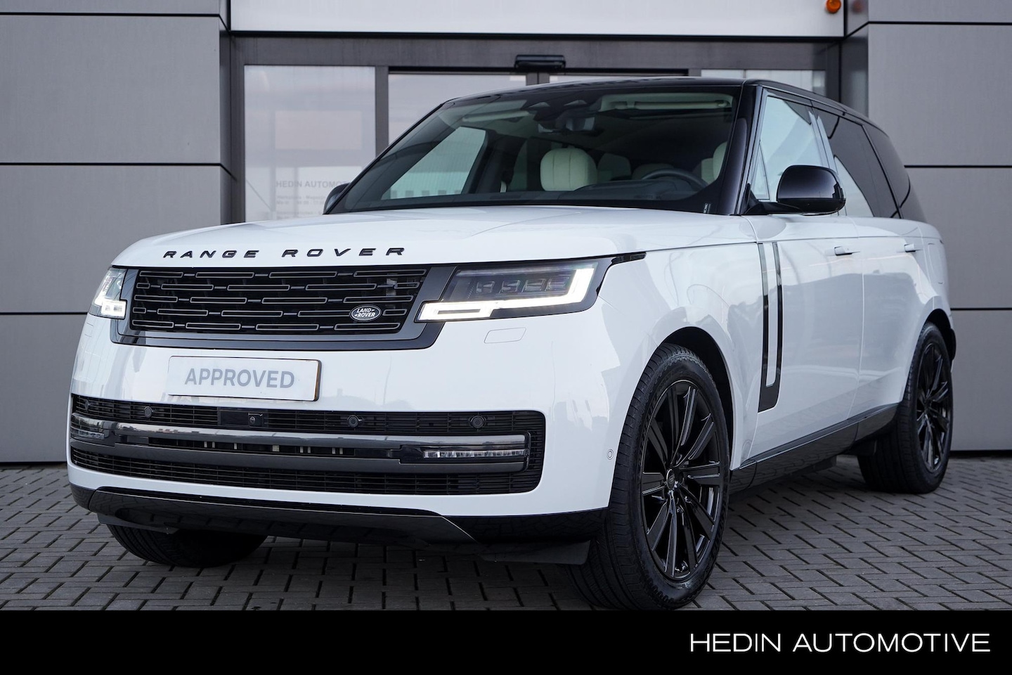 Land Rover Range Rover - P460e HSE PHEV l BTW l Perlino Massage Stoelen l Clearsight l Front XPEL - AutoWereld.nl