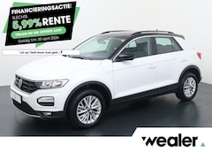 Volkswagen T-Roc - 1.0 TSI Style | 110 PK | Climate control | Navigatiesysteem | Adaptive cruise control |